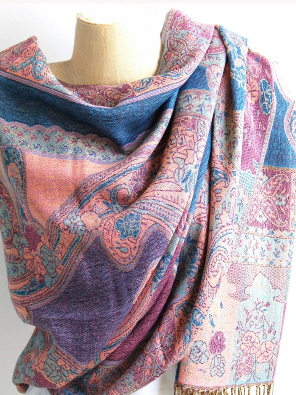 Boho Paisley Oversized Scarf – Multi-Use Soft Shawl & Lightweight Travel Wrap